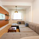 Aparthotel Apartmany Sileas 4*