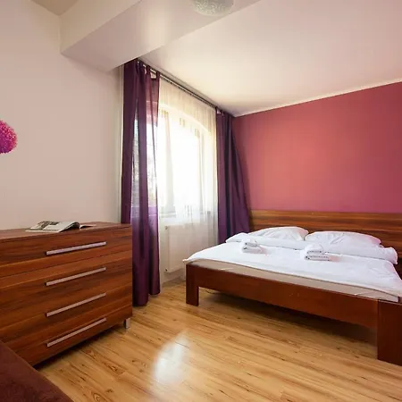Aparthotel Apartmany Sileas 3*