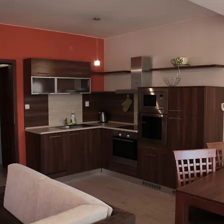 Sileas Aparthotel 4*