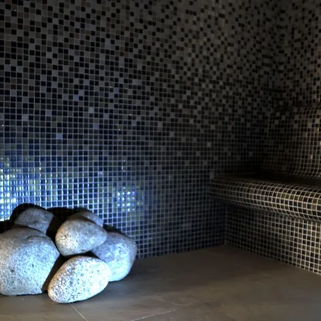 Sileas Lägenhetshotell 4*