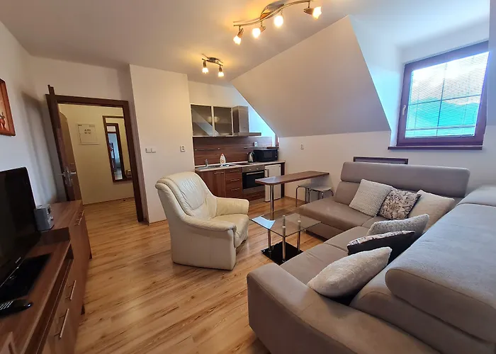 Sileas Apartahotel 4*